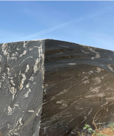 V.B. Overseas Stone Block