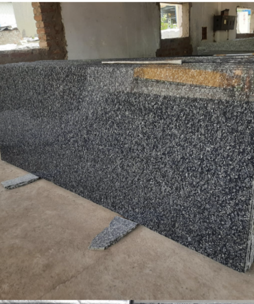 V.B. Overseas Coin Black Granite